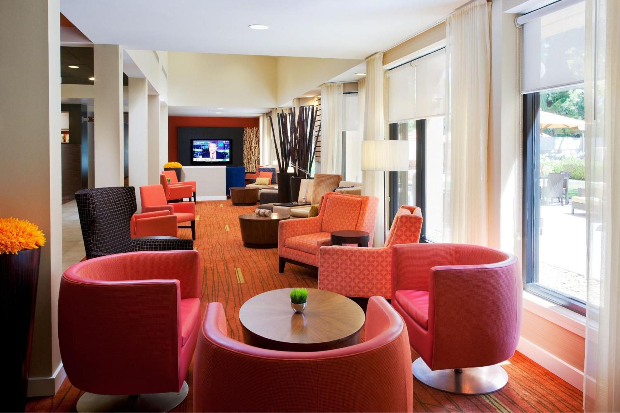 คอร์ตยาร์ด แซคราเมนโต แอร์พอร์ต เนโทมัส Hotel ซาคราเมนโต ภายนอก รูปภาพ